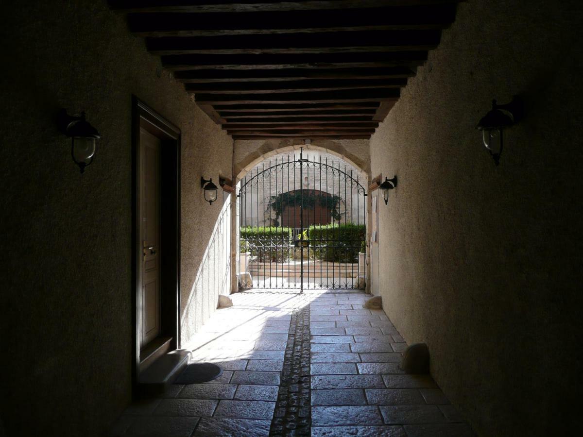 Appartement Le Grenier Maufoux à Beaune  Extérieur photo